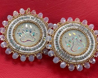 Handmade White Gold Beaded Bear Paw Earrings, Round Statement Dangles - Flat stitch