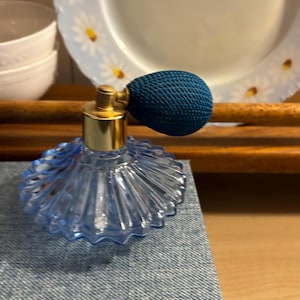 Vintage Refillable Perfume Bottle w Atomizer
