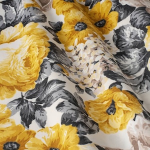 Waterproof tablecloth. Cottagecore decor.Table setting.This effect retains liquids on the surface. Outdoor tablecloth. Floral table cover