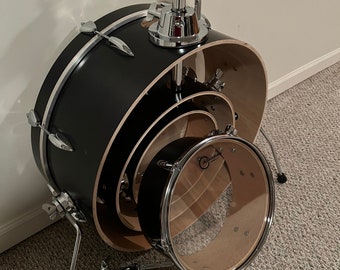 Ludwig Nesting Drum Set