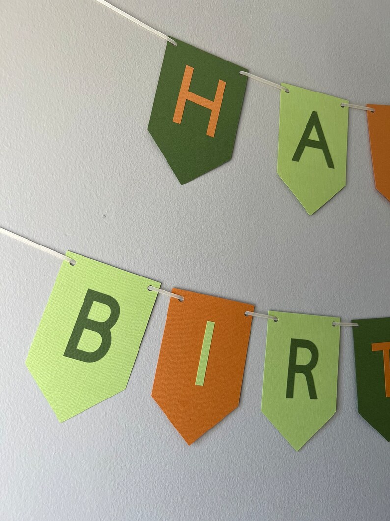 HQKJGSYX Happy Birthday Banner - Custom Heart Garland, Hanging Decoration For Parties, Baby Showers, Weddings