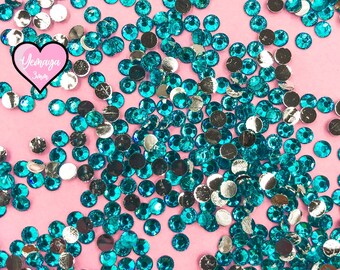 Diamantes de imitación de resina de buena calidad de color azul aguamarina de 3 mm de Yemaya, 1000 unidades