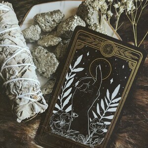 TAROT READING | cards reading | esoteric reading | tarot deck | meet your future | rider waite tarot | witchcraft | marigold tarot