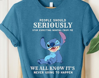 La gente no debería esperar algo normal de mí Camiseta Stitch, camiseta divertida Stitch, camiseta Lilo y Stitch Friends, camisetas Disney Stitch, camiseta Disney