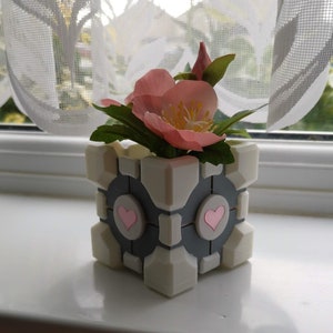 Portal Companion Cube planter with drainage holes or artificial plant, gaming room, man cave decoration