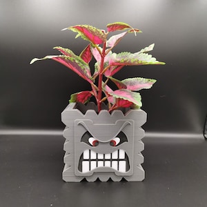 Mario Thwomp planter with drainage hole for gaming room decoration (various sizes available)