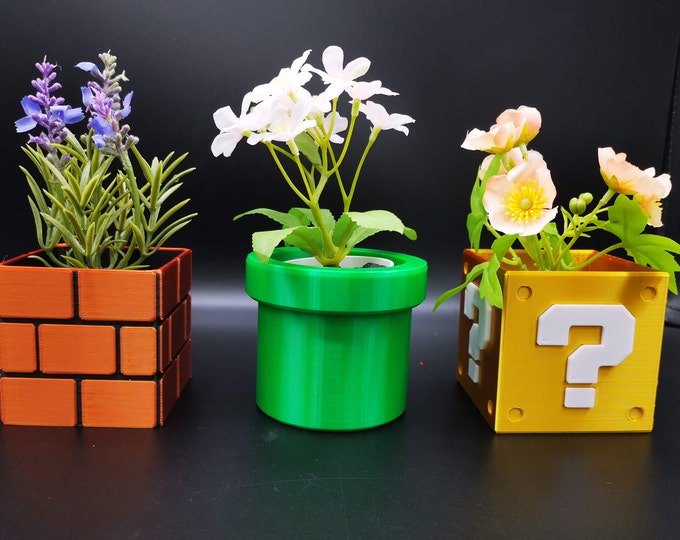 Super Mario planter set - Various sizes! / Super Mario flower plant pot / housewarming gift for new home / Gaming room home decor / desk pot