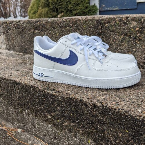 nike air force 1 navy blue tick