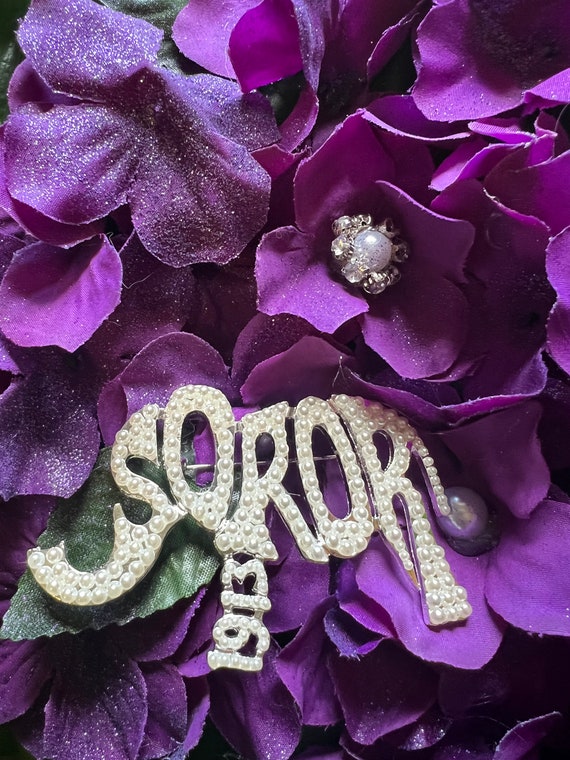 Beautiful Elephant Brooch Calling All Sorors - Etsy