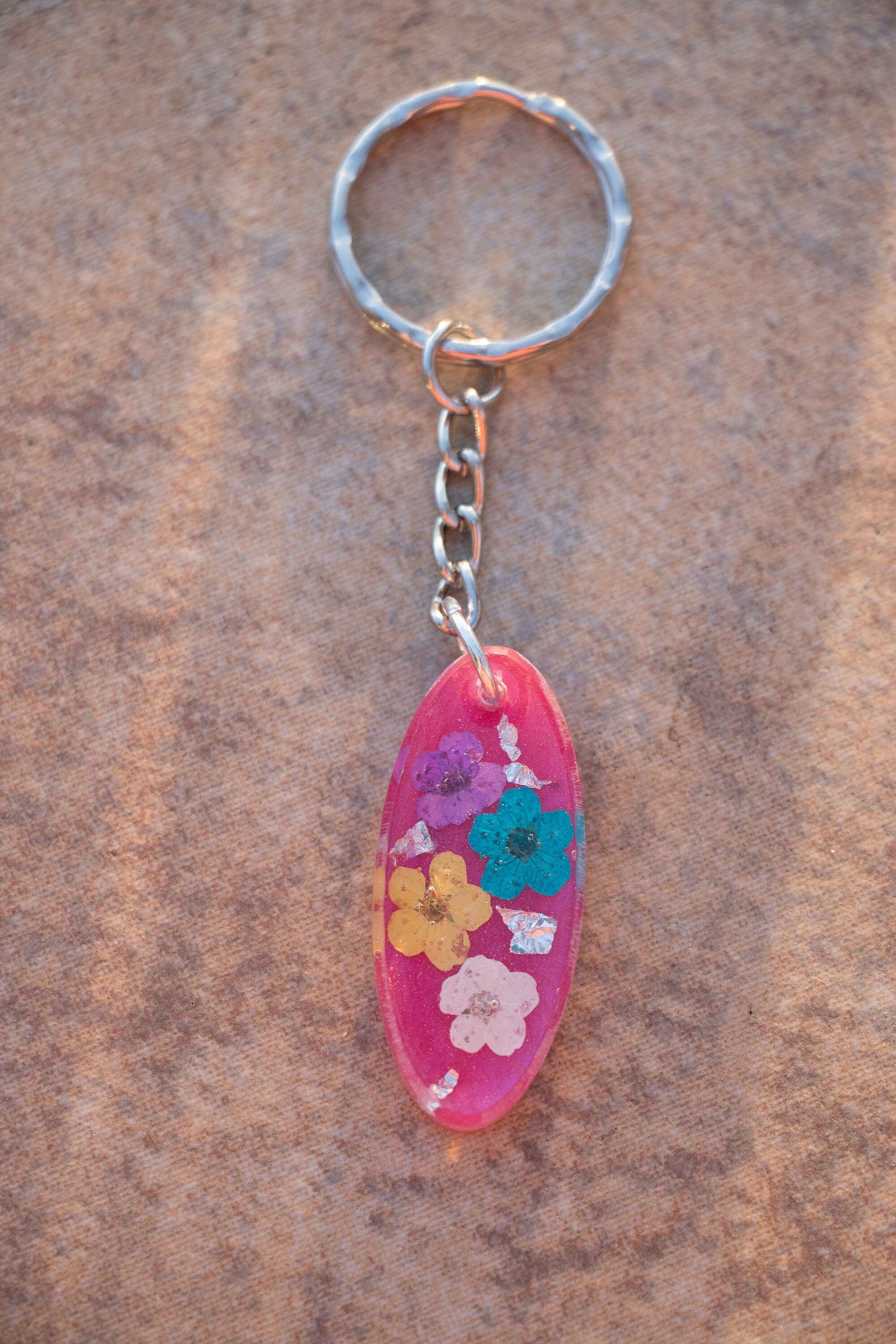 Handmade flower resin keychain Etsy