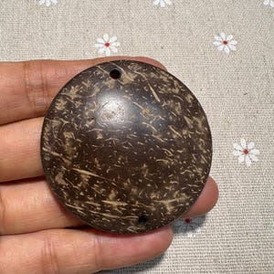 6pcs 50mm coconut shell discs coconut circle ( NW248)-two holes
