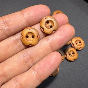 15 mm Blumenform Mini Holzknopf Nähknopf NW842