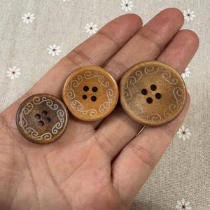 23mm/25mm/ 30mm 4 hole brown wood button large wooden button **W096