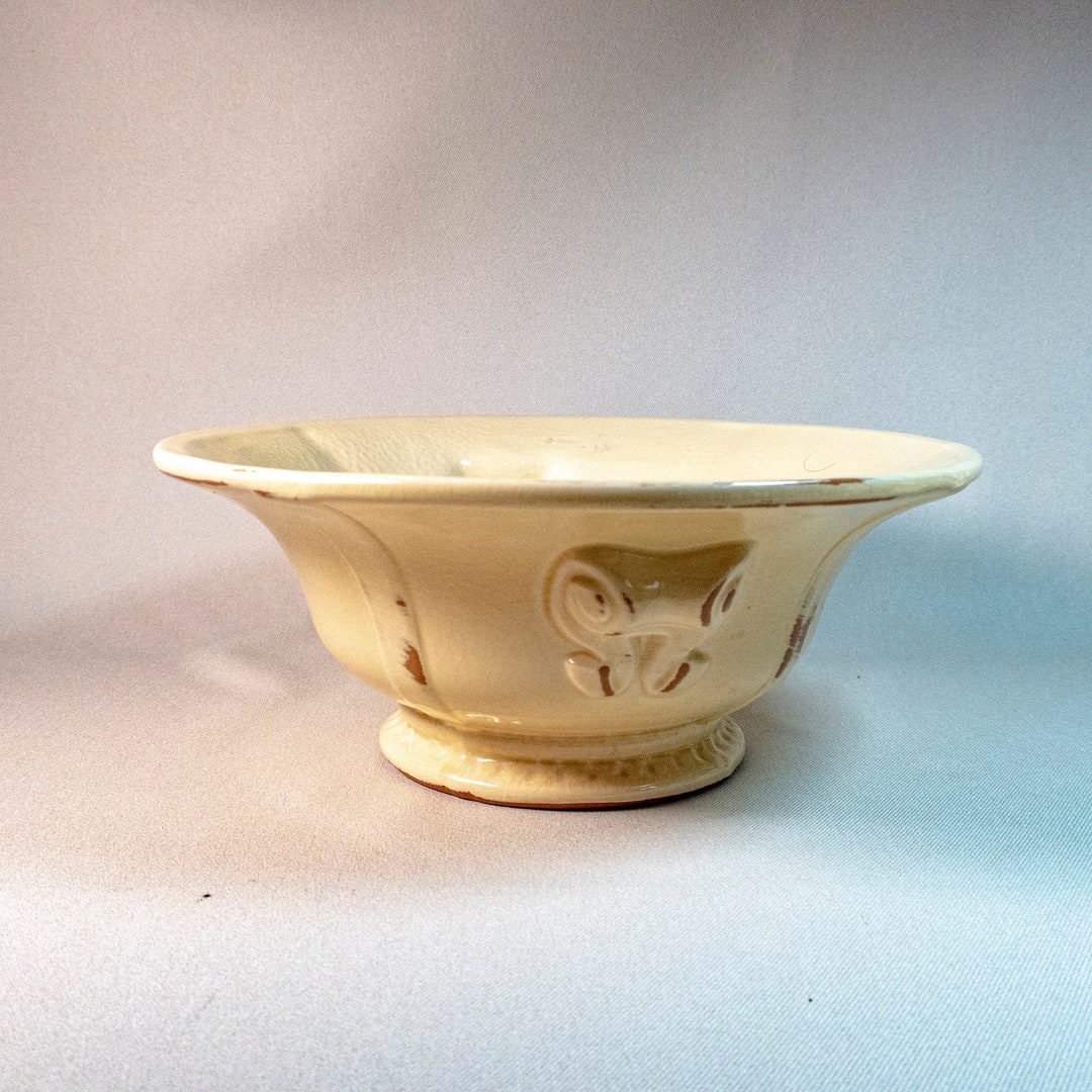 Large Beige Terracotta Italian Pottery Unmarked Bowl Mixer Etsy