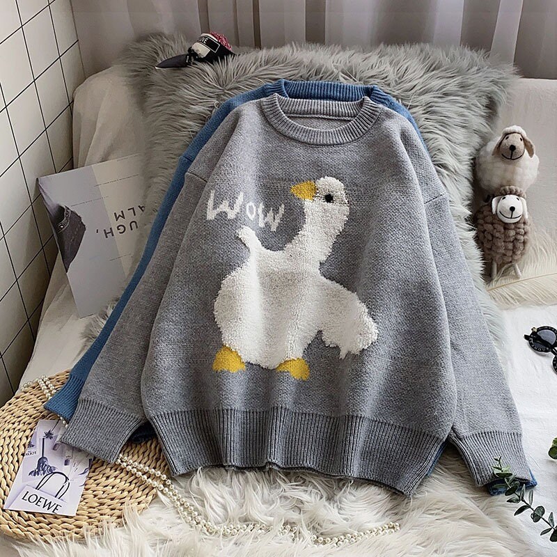 goose wow sweater