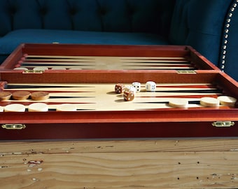 Gepersonaliseerde houten backgammonset, handgemaakt opvouwbaar bordspel 19"(48 cm)