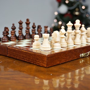 Juego de ajedrez pequeño de madera magnético personalizado de 20 cm (8 in), juego de ajedrez de viaje, juego de ajedrez portátil, tablero de ajedrez de viaje grabado a medida