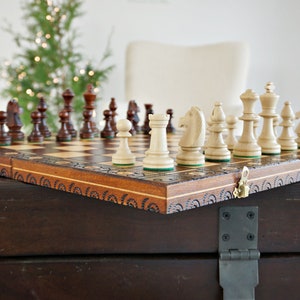 Gepersonaliseerde houten schaakset 47 cm (47 cm), personalisatie GRATIS, perfect verjaardagscadeau, gratis expresverzending