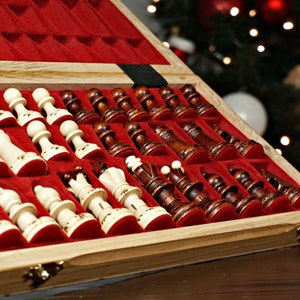 Gepersonaliseerde houten schaakset 35 cm (14"), gratis personalisatie, perfect kerstcadeau, gratis expresverzending