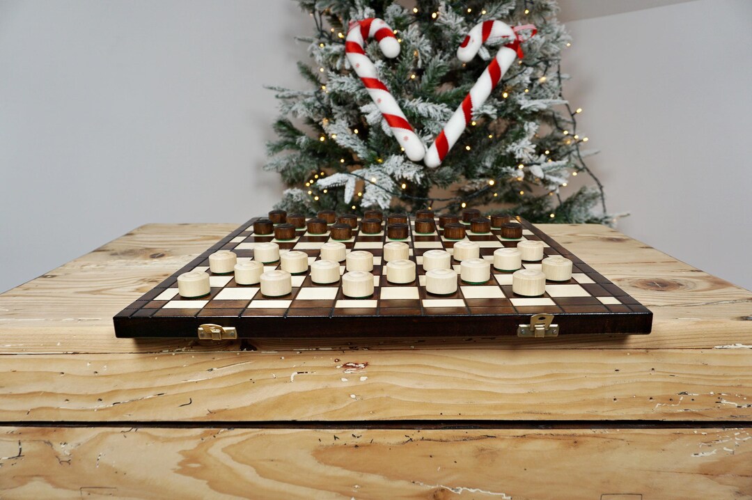 Personalized Wooden Checkers Set – Handcrafted Foldable Board Game 16 ...