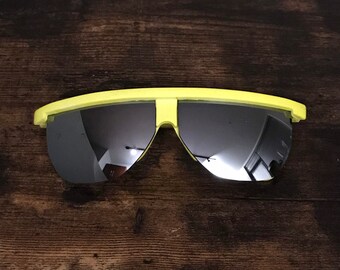 Vintage Deadstock 90s New Neon Black Mirror Revo Sunglasses New A8