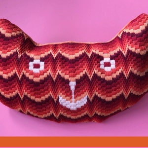 Bargello Cushion, Embroidery, PDF Pattern, Orange, Halloween, Cat