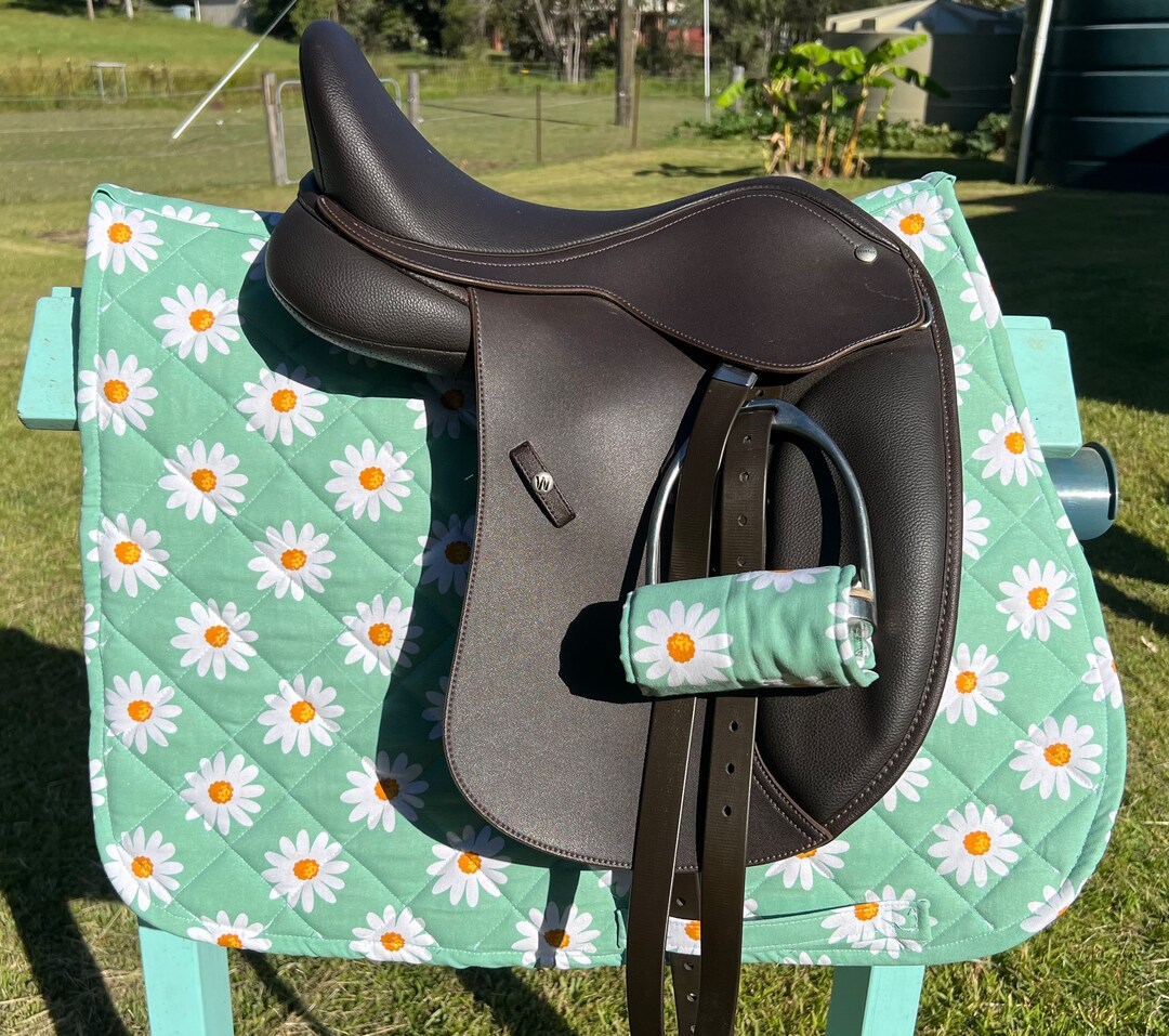 Daisy Saddle Pad With Matching Stirrup Bumpers Etsy