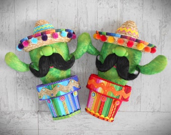 Cactus Wreath Attachment, Fiesta Wreath, Senor Pierce, Cinco de Mayo Wreath Attachment, Fiesta Decor