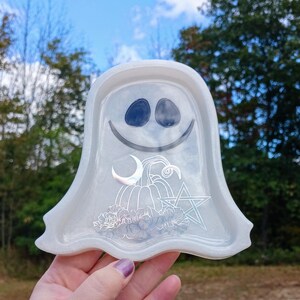 Autumn Scene Pumpkin and Star Smiling Ghost Trinket Tray