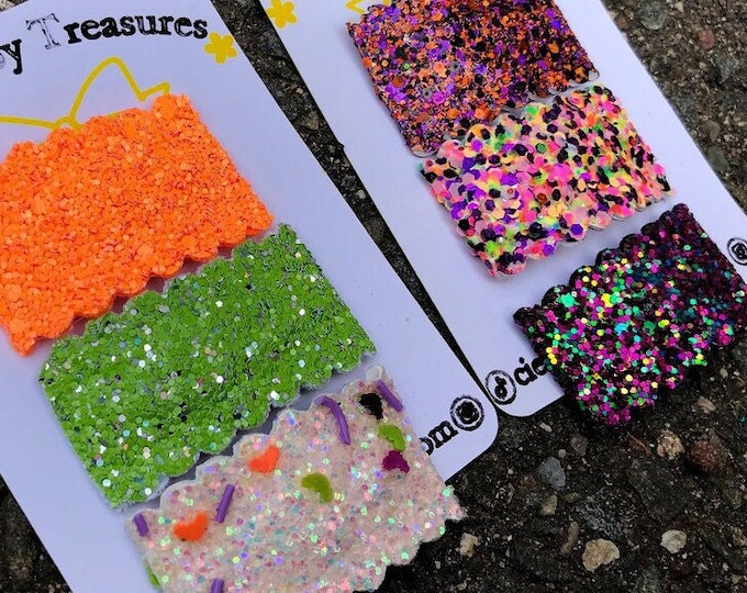 Random Halloween Glitter Hair Clip-Spooky Snap Clip-Trick or Treat Clip-Bat-Candy Corn-Germs-Skunky Glitter Clip-Toddler Barrette-Surprise