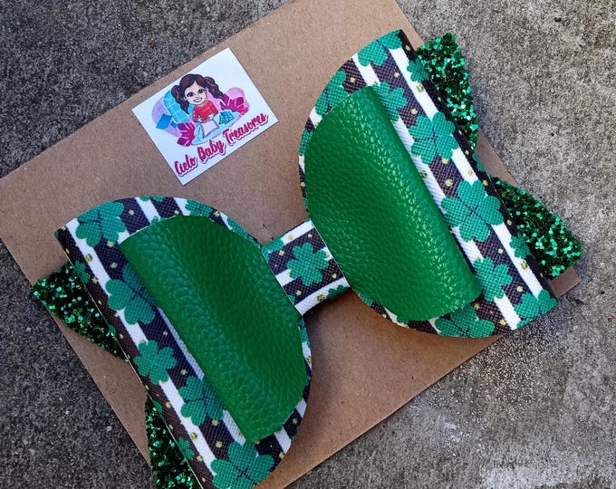 Small or Large St Patrick’s Day Green Hair bow-Snap Clip-Pinch Proof-Shamrock Glitter Bow Outfit-Shaker Hair Bows-Gold Glitter Bow Headband