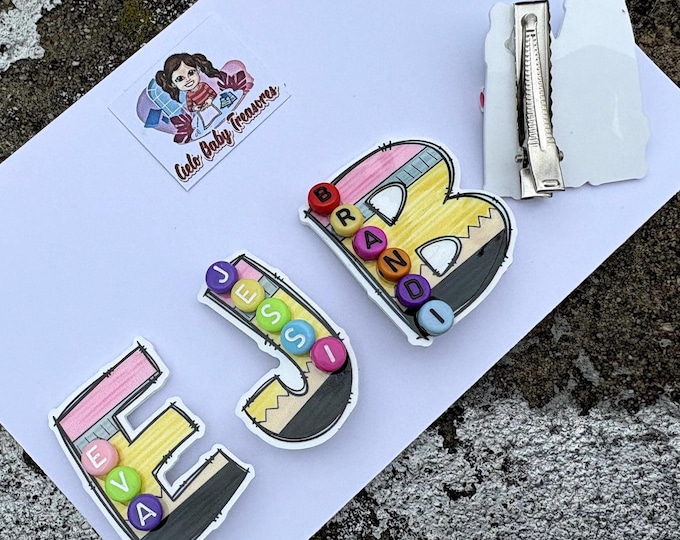 Uniquid Name Resin Pencil Hair Clip-Girls/Original Personalized Back To School Clip/Small Pencil School/Preschool/Yellow/Birthday Gift Ideas