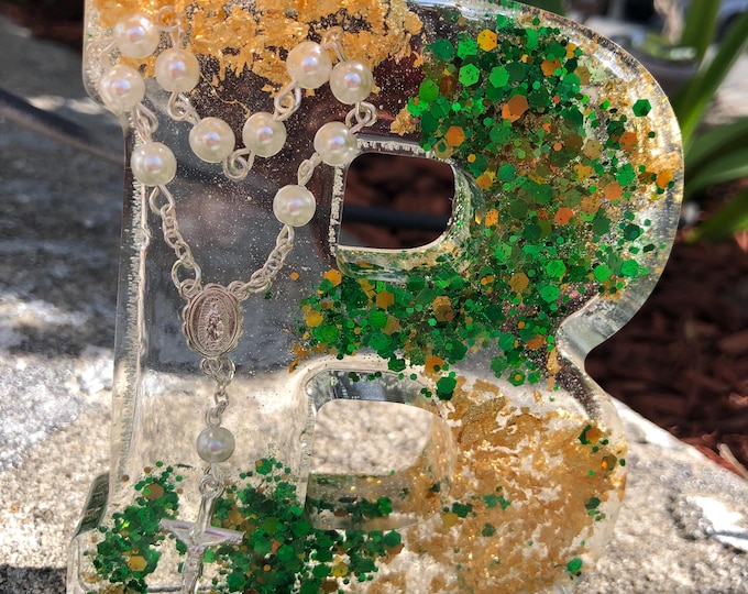 Glitter Resin Letter with Rosary: Personalized Wedding Decor