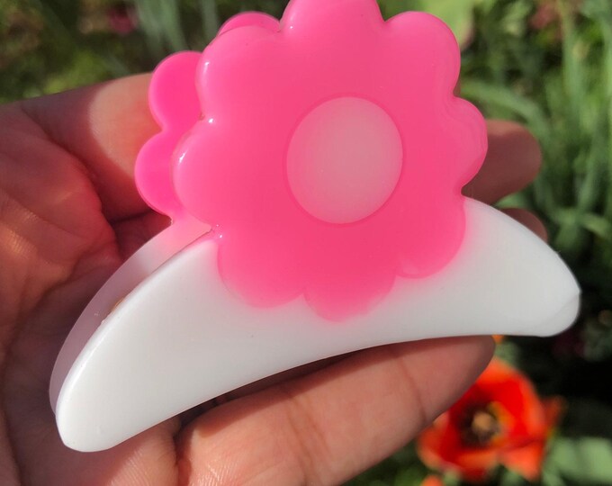 Pink Flower Hair Claw Clip: Acrylic Acetate Hair Accessory