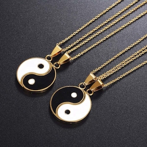 Yin Yang Friendship Necklace, Yin Yang Pendant, Yin Yang Necklace, Yin Yang Charm Necklace, Gift