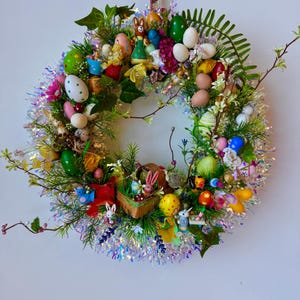 Kitschy easter wreath, gift for Easter, easter wreath for door, kitsch easter.