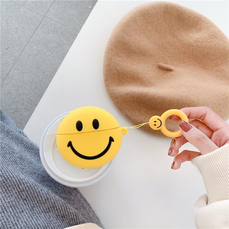 Airpods 12 case Keychain Funny AirPods cover Smiley Man AirPods pro Case AirPods Case Cute Apple Airpods pro Case Soft AirPod pro case