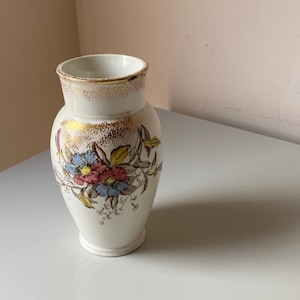 Antique C&H Tunstall Transferware Vase “Petunia” Made In England