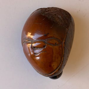 Japanese Carved Nut Mask Netsuke - Signed Masanao - Men's Sagemono Toggle