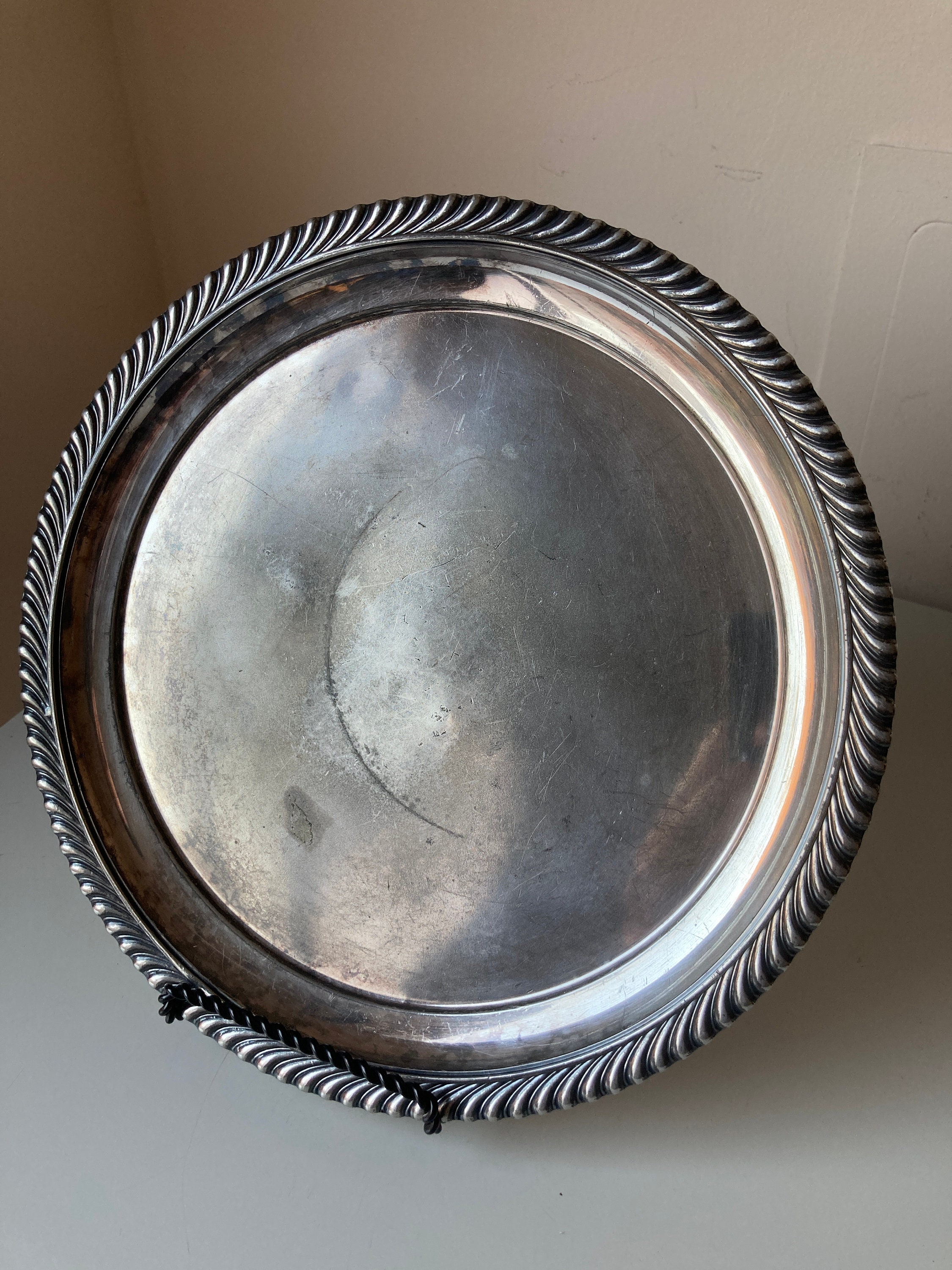 Simpson Hall Miller & Co. Quadruple Silver Plate 10 Inch Plate #35