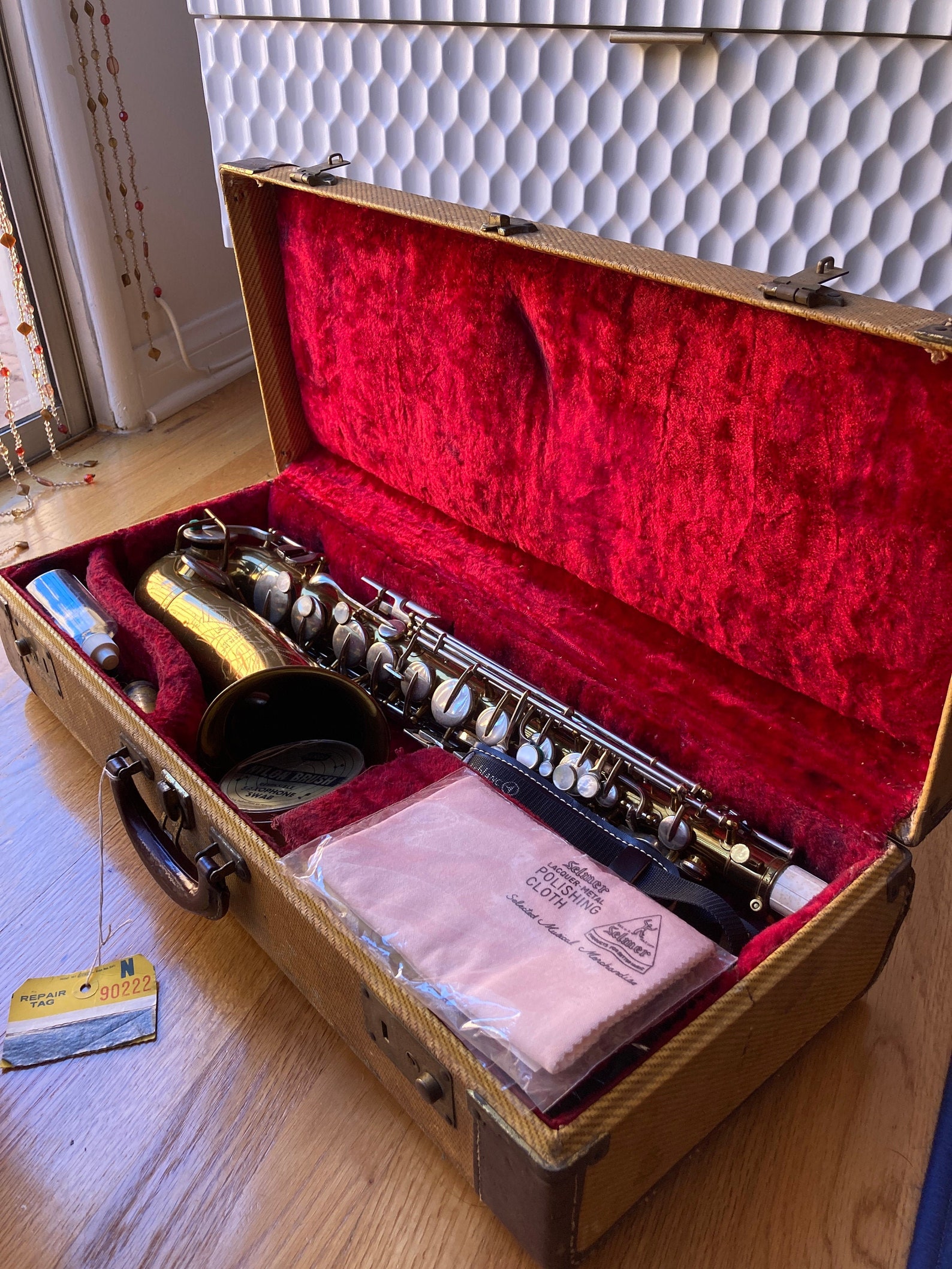 Vintage 1960s Bundy Alto Saxophone in Original Case With Vintage Meyer