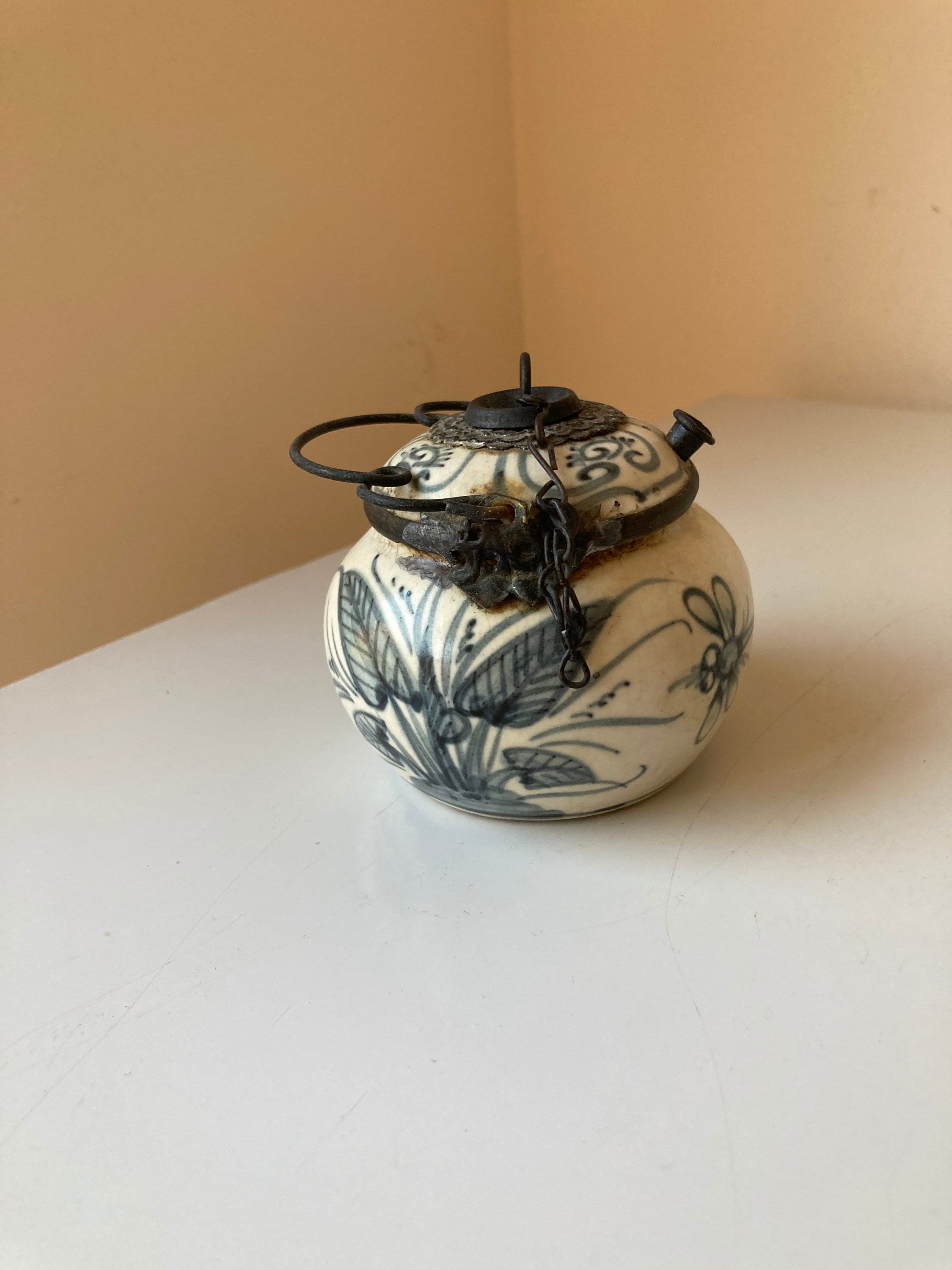 Antique 19th Century Late Qing Chinese Blue and White Porcelain