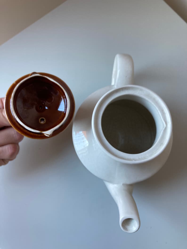 Vintage Arthur Wood \u201cMiami\u201d China Teapot with Brown Lid