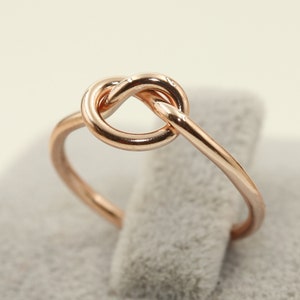 Liefde knoop zilveren ring