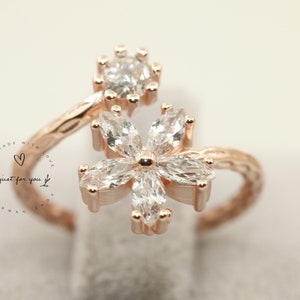 White Flower Silver Ring
