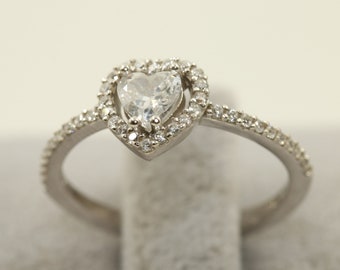 Dainty Heart Silver Ring