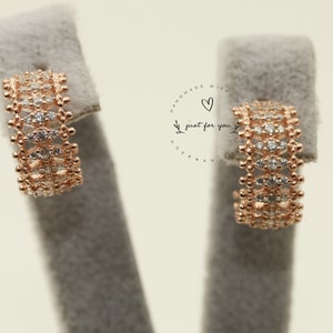 Weiße Baguette Hoop Ohrringe, Sterling Silber Ohrringe, Offene Hoop Ohrringe, Geschenk für Sie