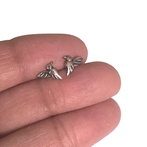 Humming Bird Stud Earrings - Sterling Silver Tiny Jewelry, Gift For Daughter, Mom, Sister, Bird Lover Gift