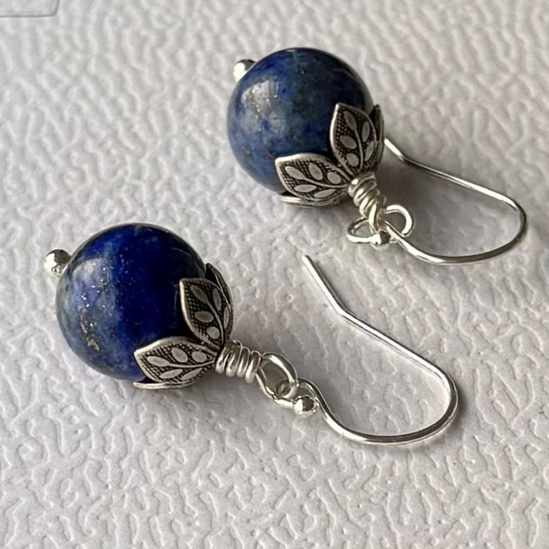 Lapis Lazuli örhängen: Sterlingsilver, oxiderad blomkåpa bild 7