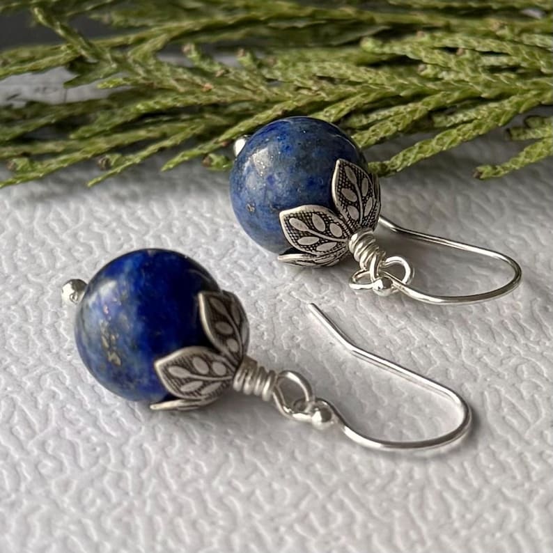 Lapis Lazuli örhängen: Sterlingsilver, oxiderad blomkåpa bild 4